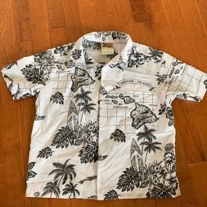 Authentic Hawaiian button down shirt